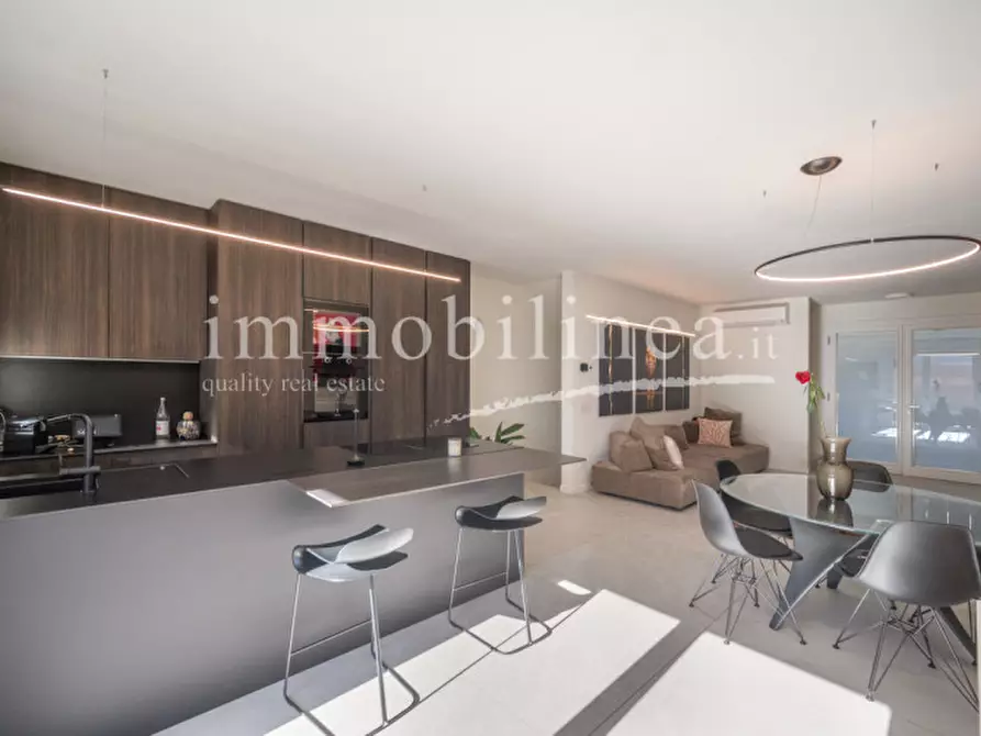 Immagine 3 di Villetta a schiera in vendita  in via Don Giovanni Zeni a Costermano sul Garda