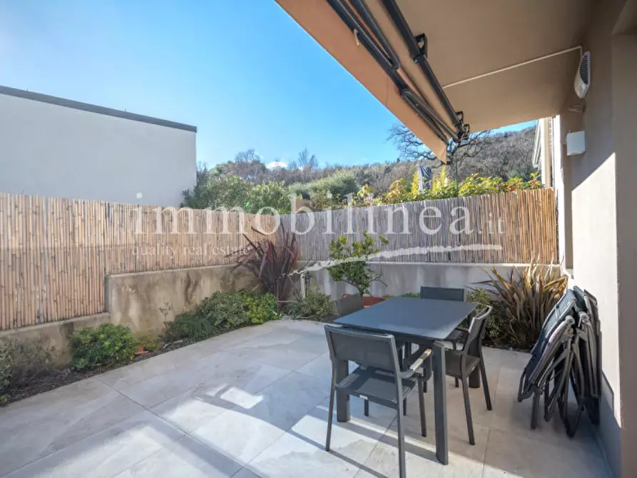 Immagine 31 di Villetta a schiera in vendita  in via Don Giovanni Zeni a Costermano sul Garda