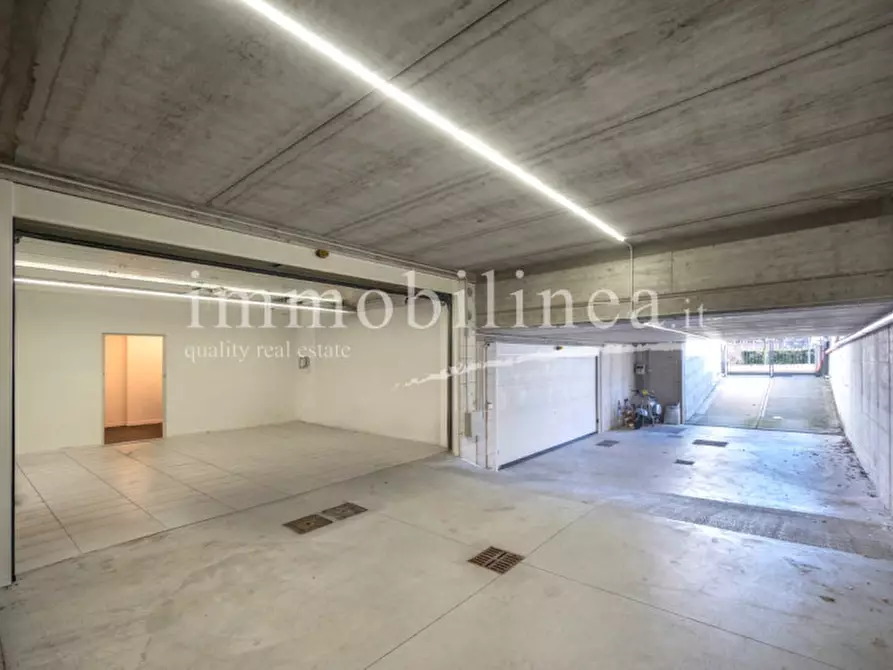 Immagine 40 di Villetta a schiera in vendita  in via Don Giovanni Zeni a Costermano sul Garda