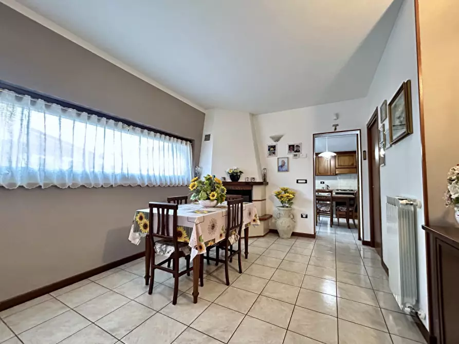 Immagine 7 di Casa bifamiliare in vendita  in Via Giotto 63 a Angiari