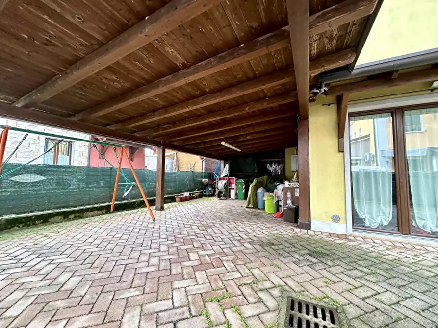 Immagine 26 di Casa bifamiliare in vendita  in Via Giotto 63 a Angiari