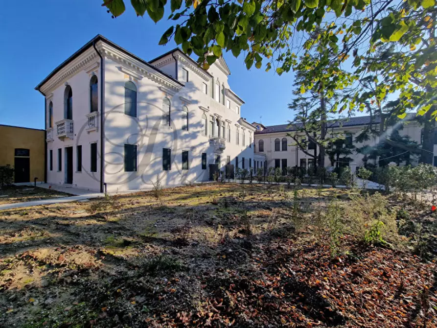 Immagine 11 di Appartamento in vendita  in VA BARCHE a Mirano