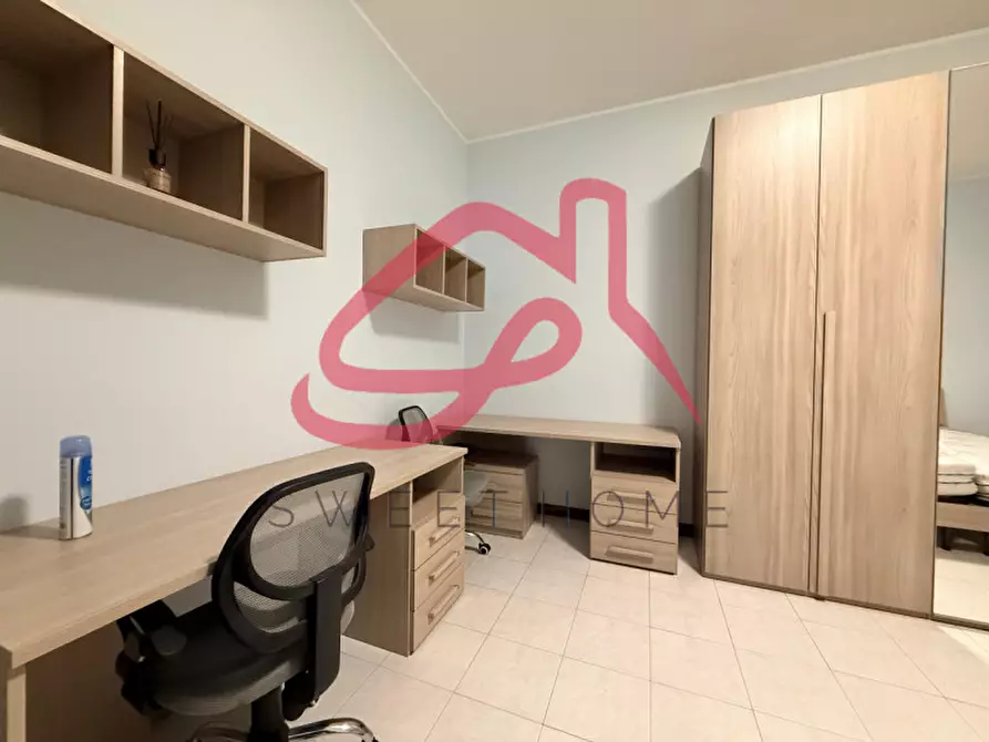 Immagine 4 di Camera in affitto  in Via Stefano dall'Arzere a Padova