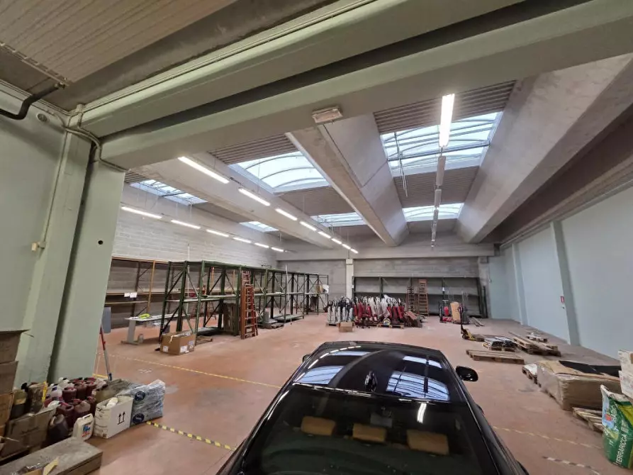 Immagine 3 di Capannone industriale in affitto  in Viale dell'Industria a Padova