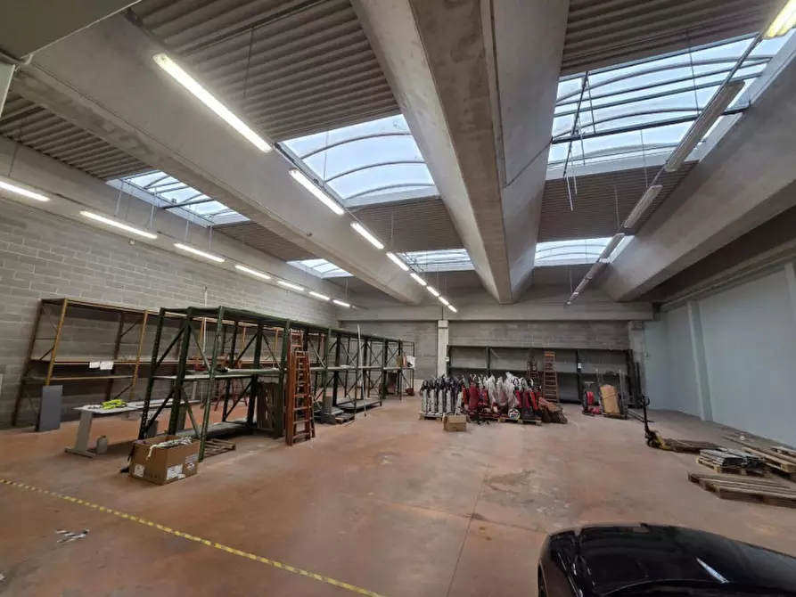 Immagine 4 di Capannone industriale in affitto  in Viale dell'Industria a Padova