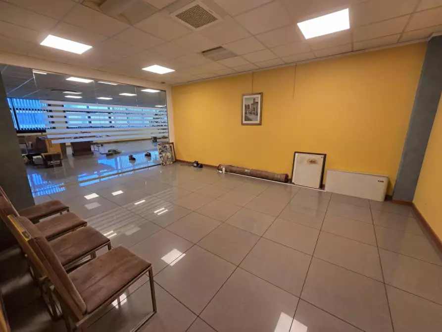 Immagine 2 di Ufficio in affitto  in Viale dell'Industria a Padova
