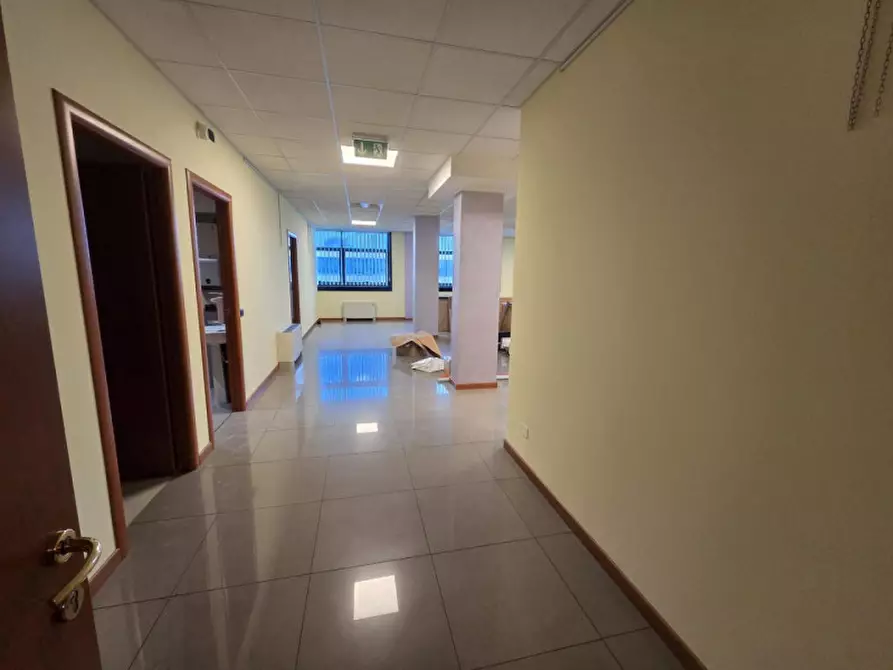 Immagine 6 di Ufficio in affitto  in Viale dell'Industria a Padova