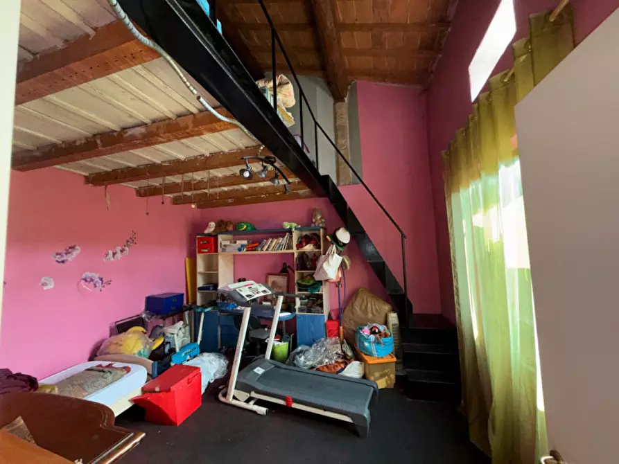 Immagine 17 di Villa in vendita  in Via Guglielmo Marconi a Colognola Ai Colli