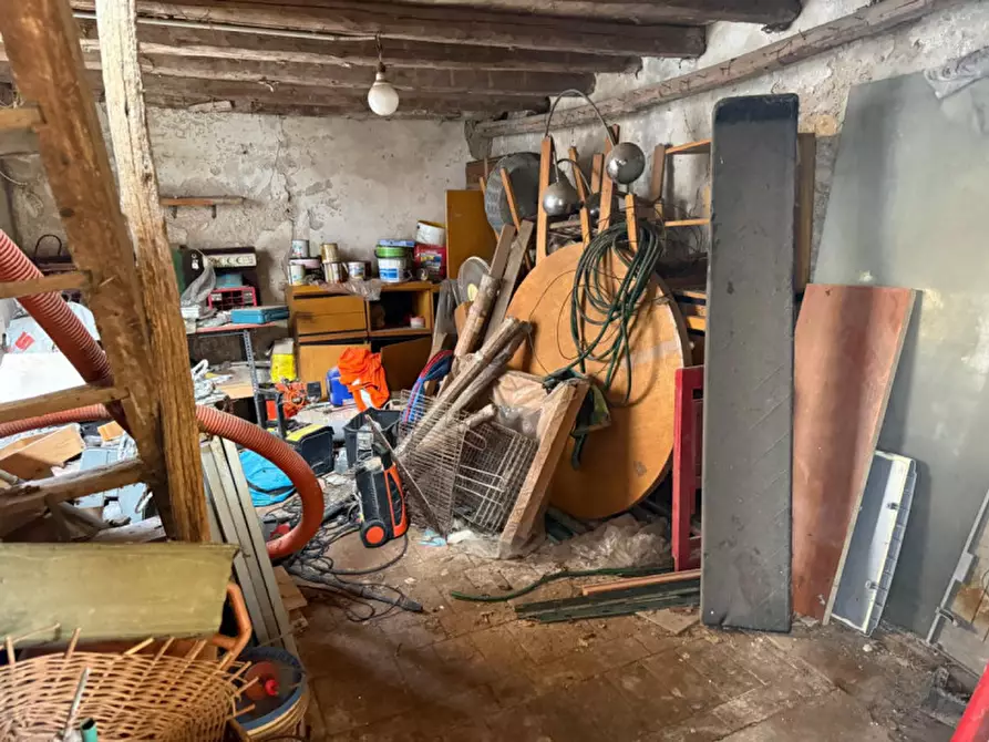 Immagine 19 di Villa in vendita  in Via Guglielmo Marconi a Colognola Ai Colli