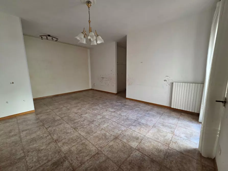 Immagine 12 di Appartamento in vendita  in Via Rocco Scotellaro 27 a Lecce