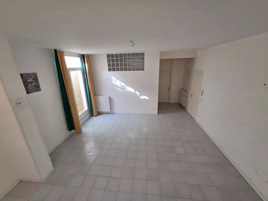 Immagine 22 di Appartamento in vendita  in Via Rocco Scotellaro 27 a Lecce