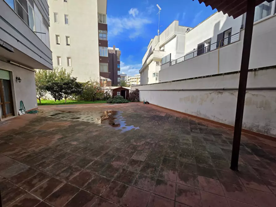 Immagine 38 di Appartamento in vendita  in Via Rocco Scotellaro 27 a Lecce