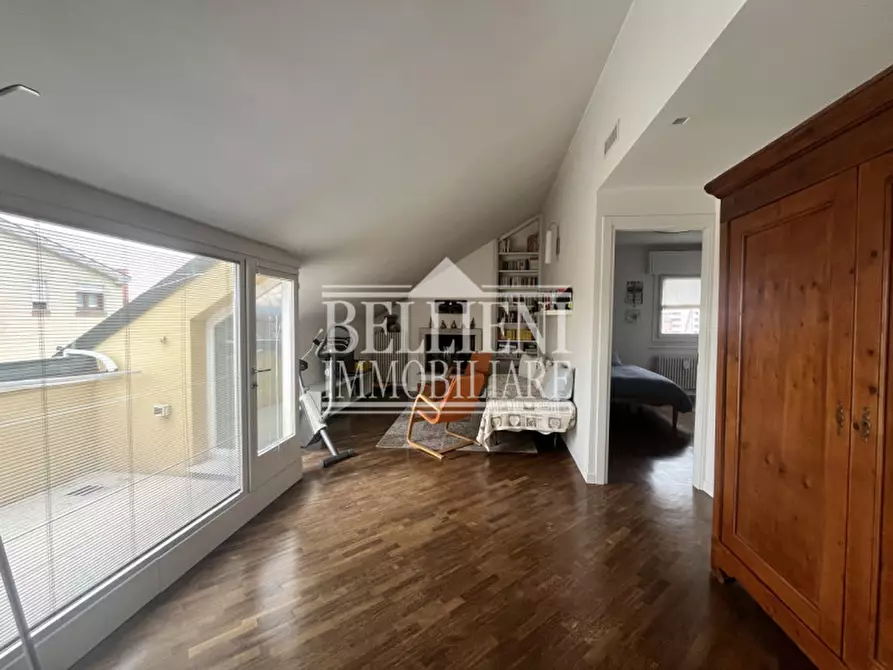 Immagine 18 di Attico in vendita  in Via Legione Antonini a Vicenza