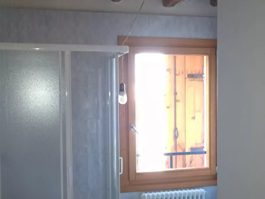 Immagine 5 di Appartamento in affitto  a Vicenza