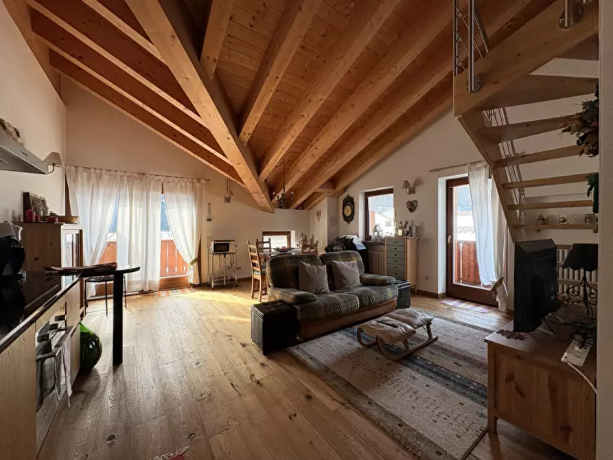 Immagine 1 di Appartamento in vendita  a Auronzo Di Cadore