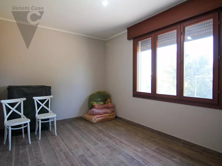 Immagine 9 di Casa bifamiliare in vendita  in Via San Giuseppe a Correzzola