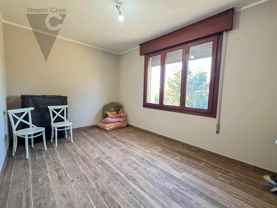 Immagine 12 di Casa bifamiliare in vendita  in Via San Giuseppe a Correzzola