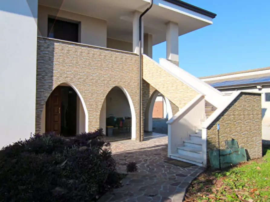 Immagine 23 di Casa bifamiliare in vendita  in Via San Giuseppe a Correzzola