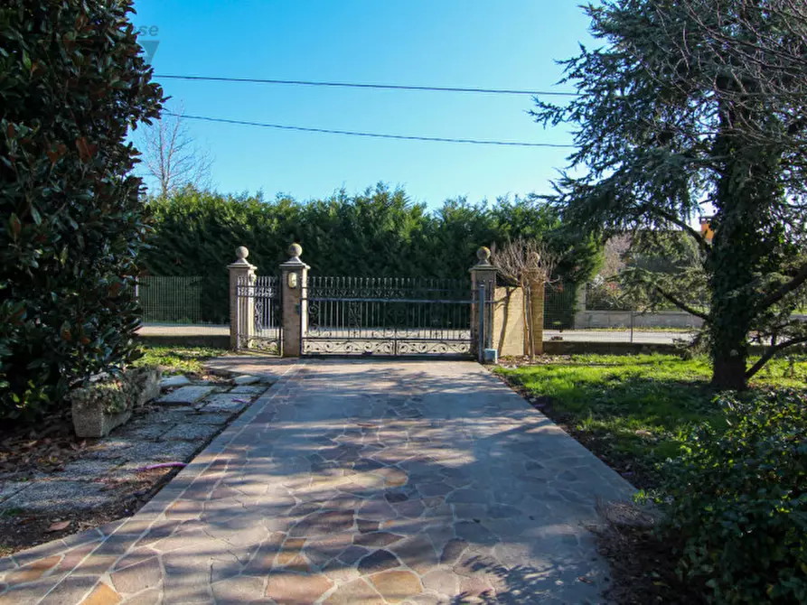 Immagine 24 di Casa bifamiliare in vendita  in Via San Giuseppe a Correzzola