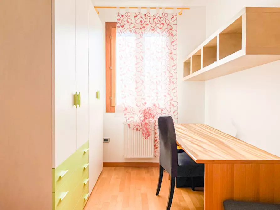 Immagine 13 di Appartamento in vendita  in Via Giorgione a Asolo