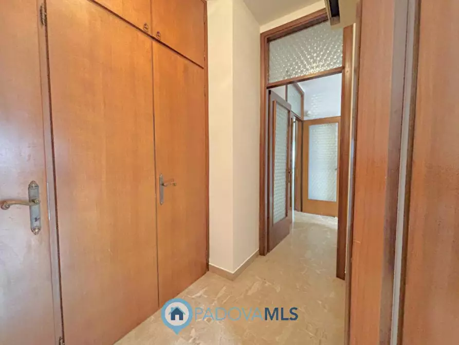Immagine 15 di Appartamento in vendita  in Via Sant'Osvaldo 97 a Padova
