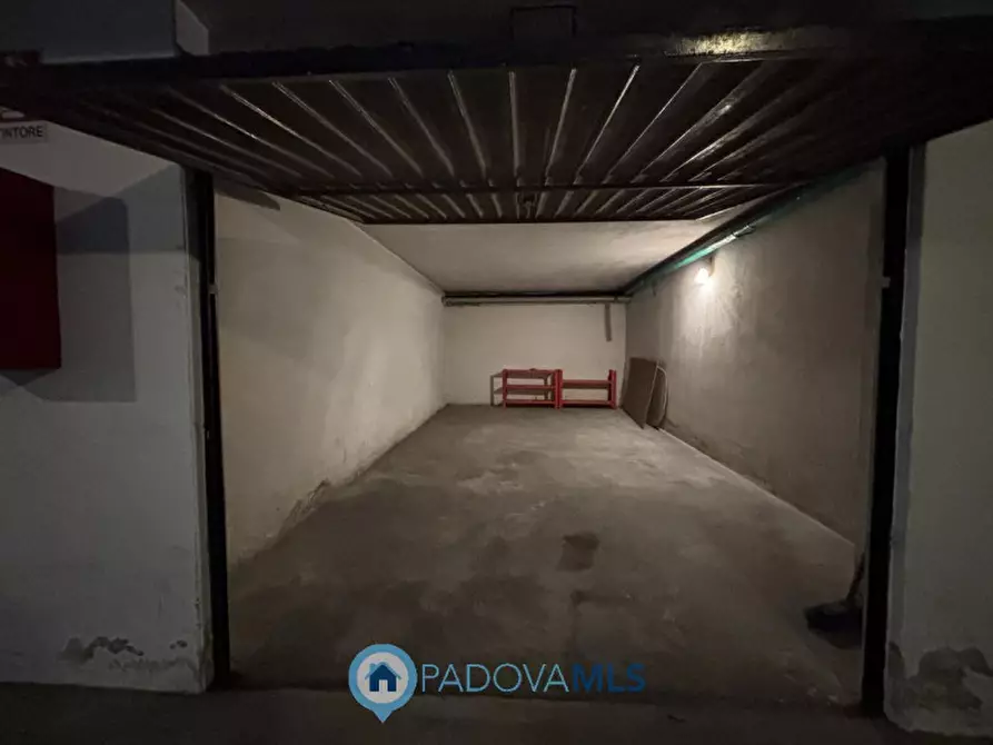 Immagine 20 di Appartamento in vendita  in Via Sant'Osvaldo 97 a Padova