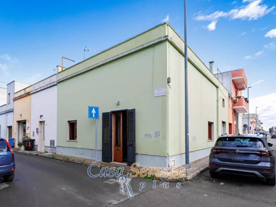 Immagine 1 di Casa indipendente in vendita  in via 23 marzo a Neviano