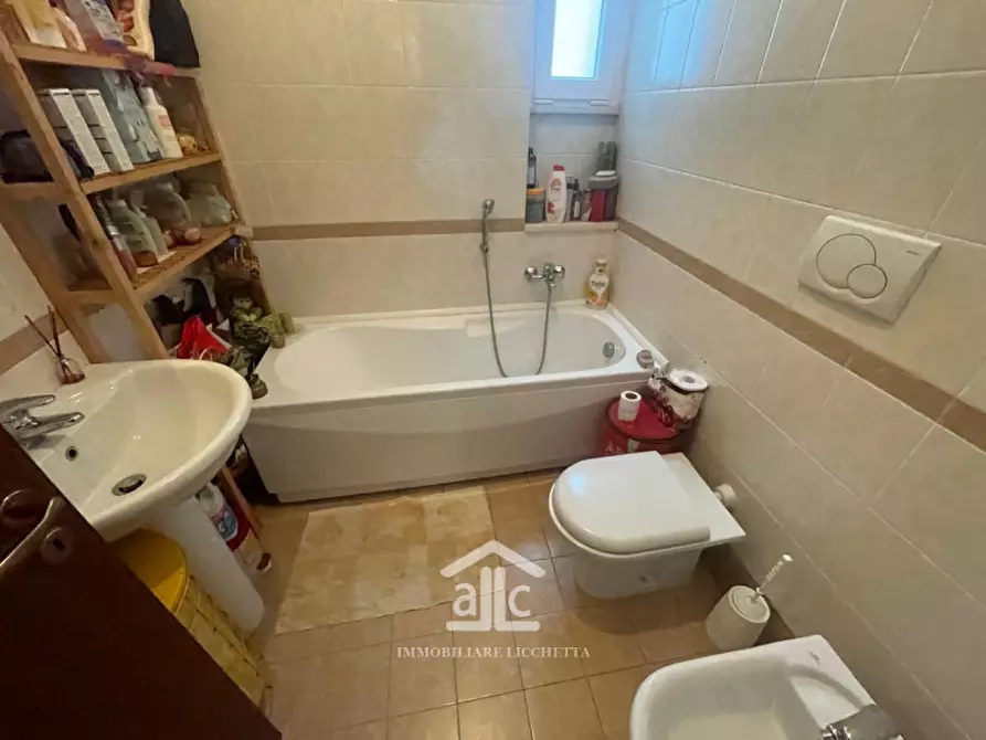 Immagine 34 di Appartamento in vendita  in via san vito,21 a Lizzanello