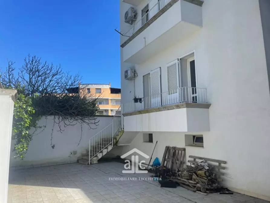 Immagine 40 di Appartamento in vendita  in via san vito,21 a Lizzanello