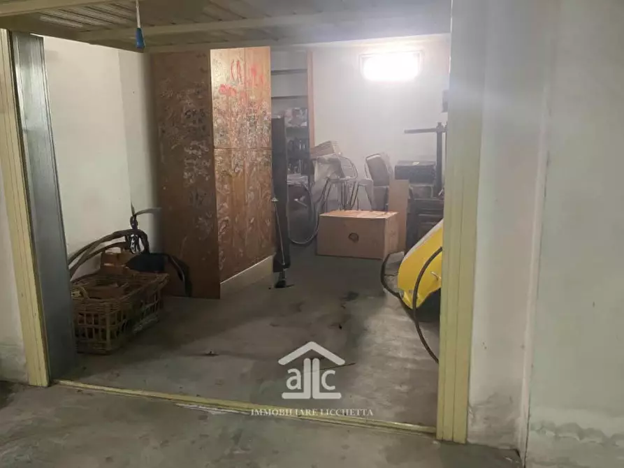 Immagine 45 di Appartamento in vendita  in via san vito,21 a Lizzanello