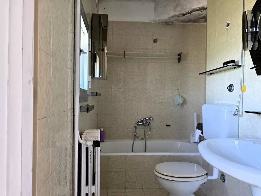 Immagine 4 di Appartamento in vendita  in VIA CALATAFIMI n. 14 a Montescaglioso