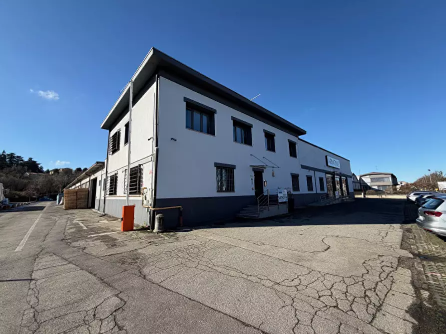 Immagine 1 di Capannone industriale in vendita  in Via Statale a Casalgrande