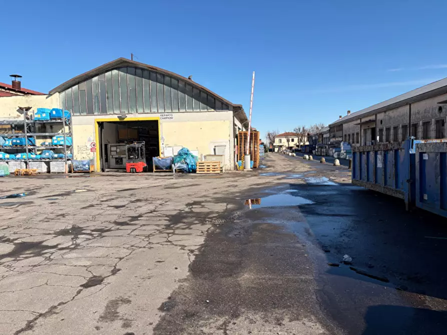 Immagine 21 di Capannone industriale in vendita  in Via Statale a Casalgrande