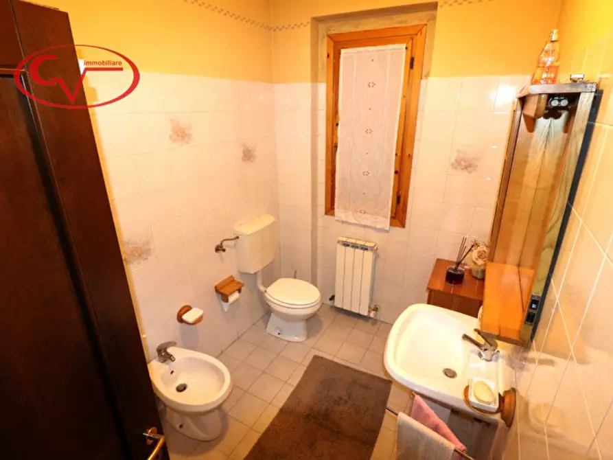 Immagine 15 di Villetta a schiera in vendita  in via 8 marzo a Montevarchi