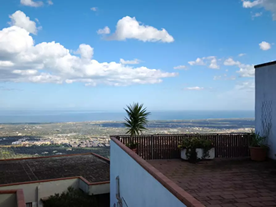 Immagine 1 di Monolocale in vendita  in Sp2 a Fasano