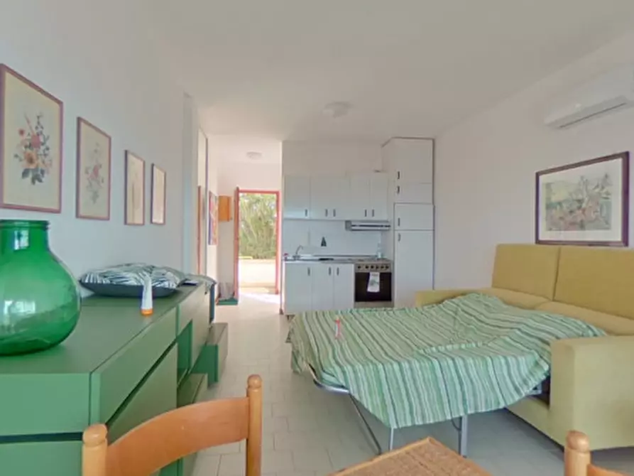 Immagine 12 di Monolocale in vendita  in Sp2 a Fasano