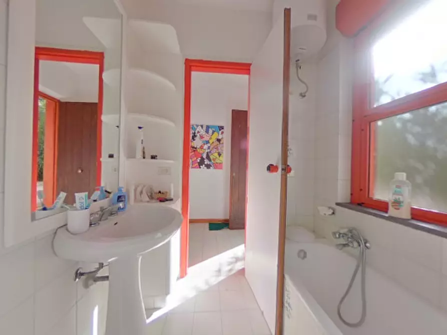 Immagine 23 di Monolocale in vendita  in Sp2 a Fasano