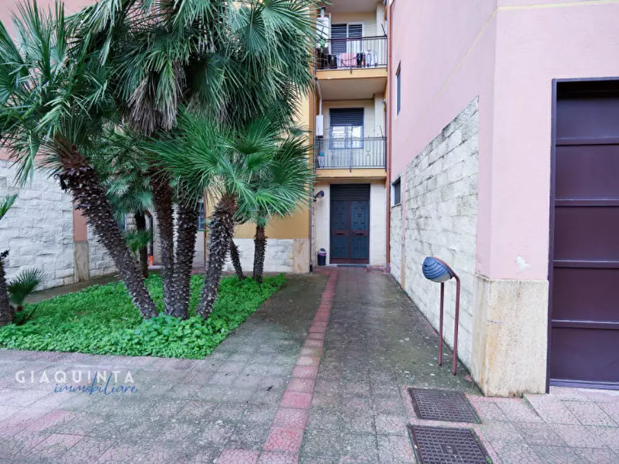 Immagine 26 di Appartamento in vendita  in Via Camillo Benso Conte di Cavour n.82 a Militello In Val Di Catania