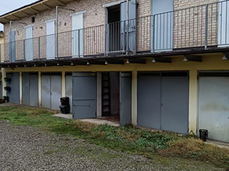 Immagine 4 di Garage in vendita  in Via Gesso a Zola Predosa