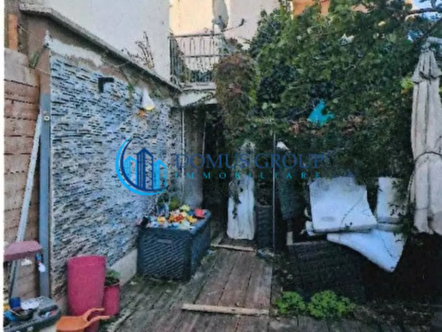 Immagine 13 di Appartamento in vendita  in Via Brunate a Roma