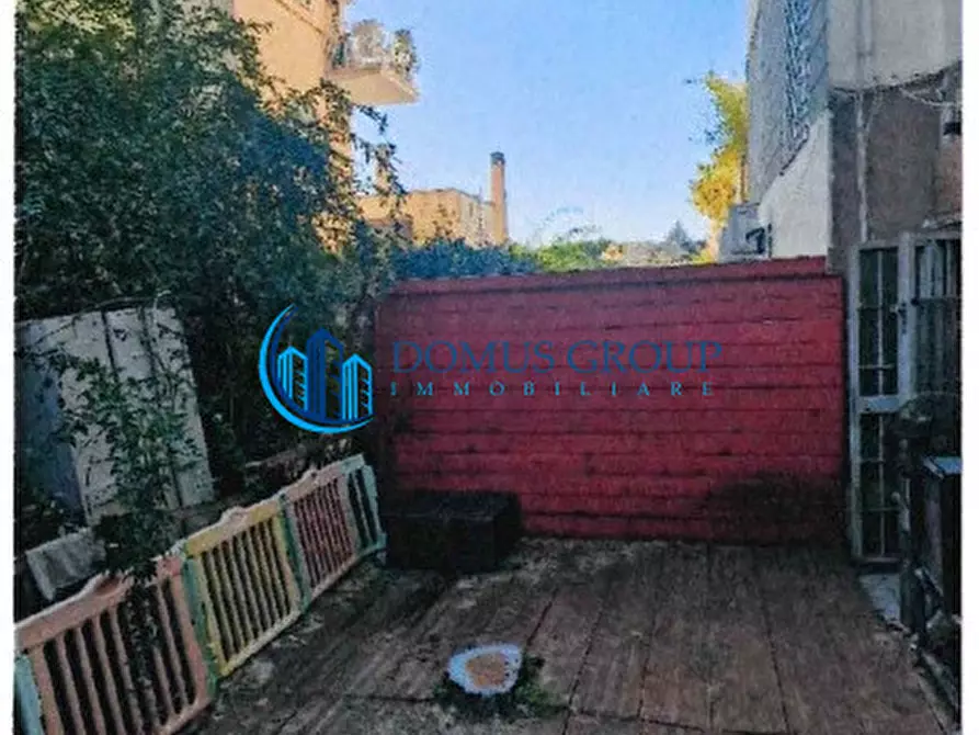 Immagine 14 di Appartamento in vendita  in Via Brunate a Roma