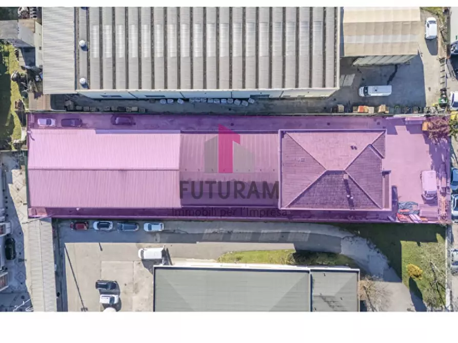 Immagine 3 di Capannone industriale in vendita  a Vicenza