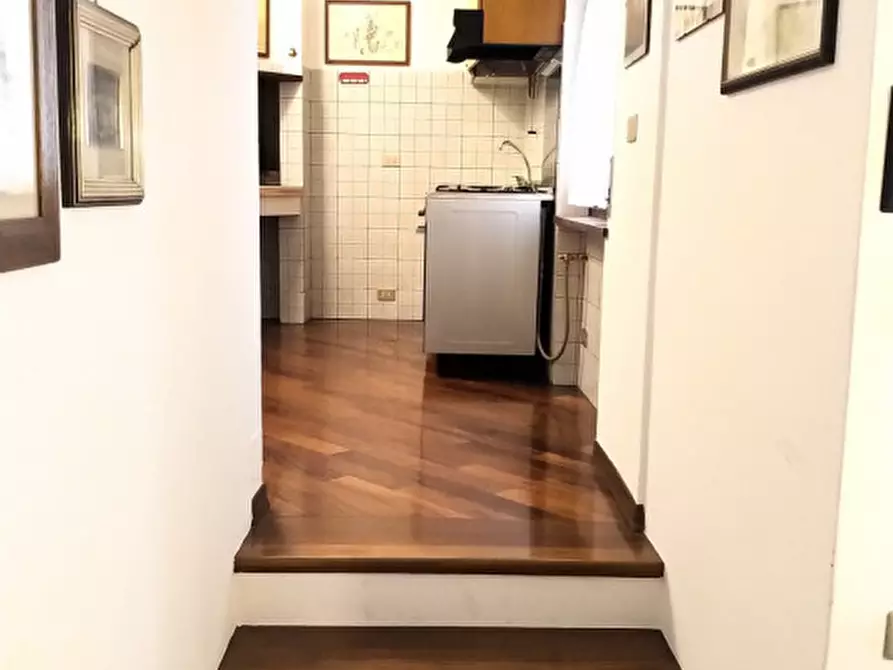 Immagine 27 di Attico in affitto  in Via Madonetta a Montecchio Maggiore