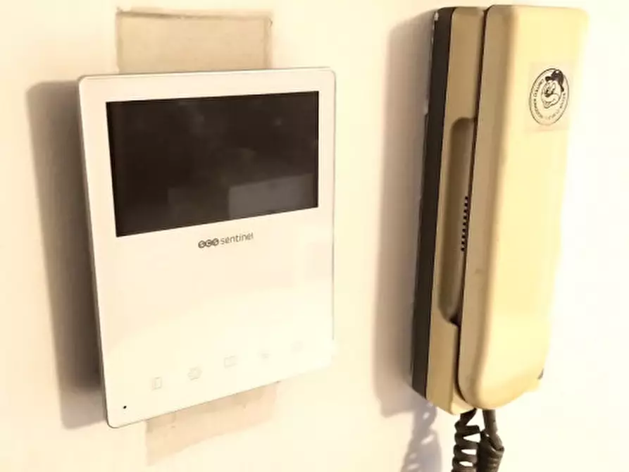 Immagine 30 di Attico in affitto  in Via Madonetta a Montecchio Maggiore