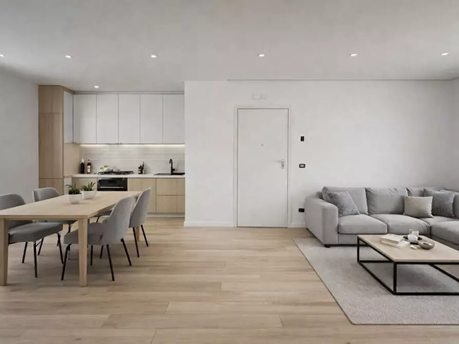 Immagine 10 di Appartamento in vendita  in VIA VITO DI JASI a Aversa