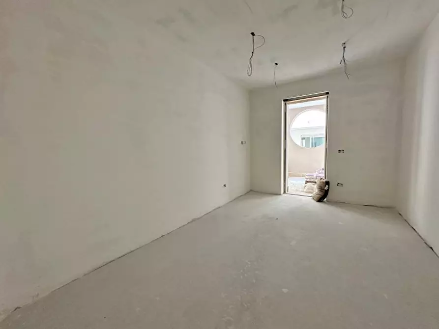 Immagine 13 di Appartamento in vendita  in VIA VITO DI JASI a Aversa