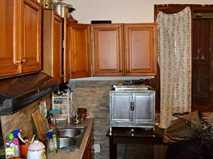 Immagine 8 di Appartamento in vendita  in Via Virgiliana 13 a Trevenzuolo