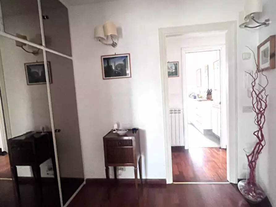 Immagine 8 di Appartamento in affitto  in Via degli Orti della Farnesina a Roma