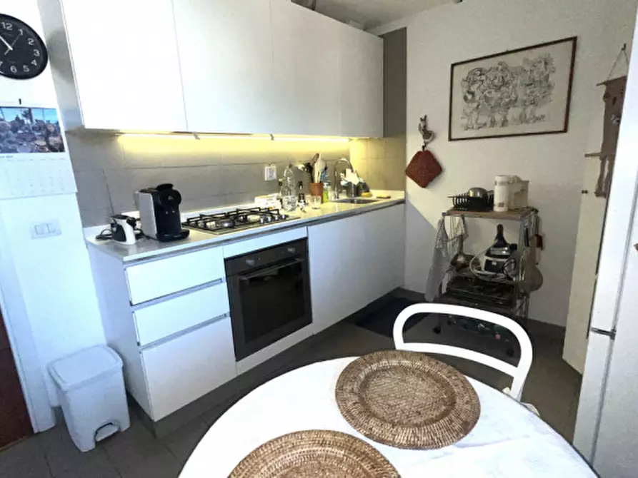 Immagine 10 di Appartamento in affitto  in Via degli Orti della Farnesina a Roma