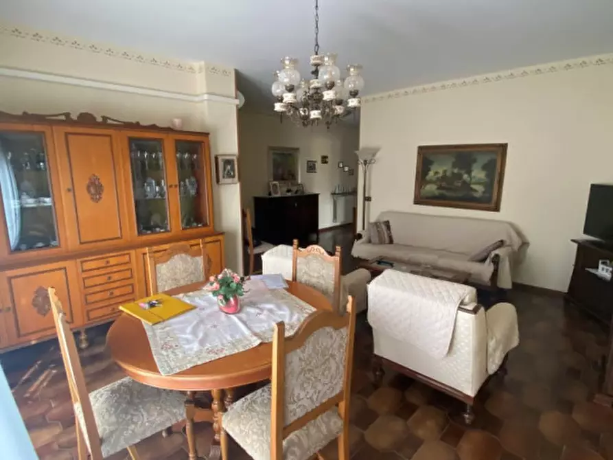 Immagine 5 di Appartamento in vendita  in via amendola a Chiari